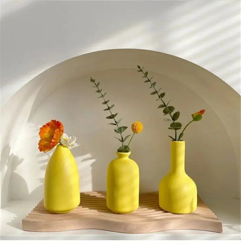 Vase en Céramique Jaune
